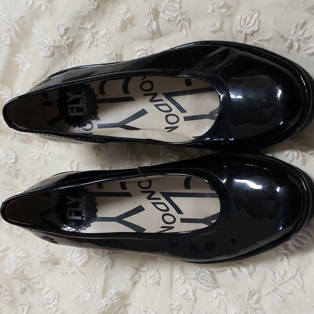Fly London patent leather size 7